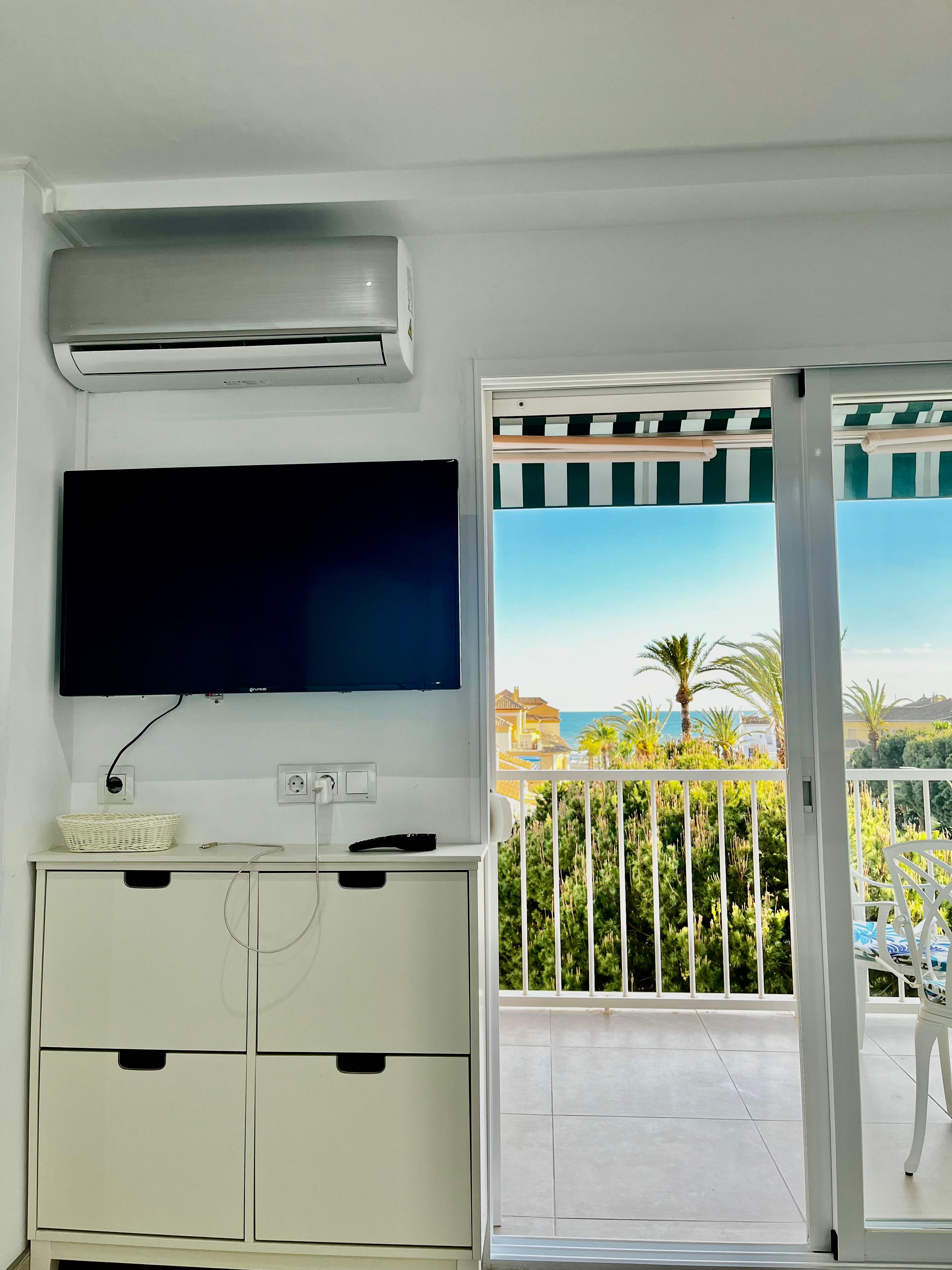 Estudio con vistas al mar - Edf. Panorama