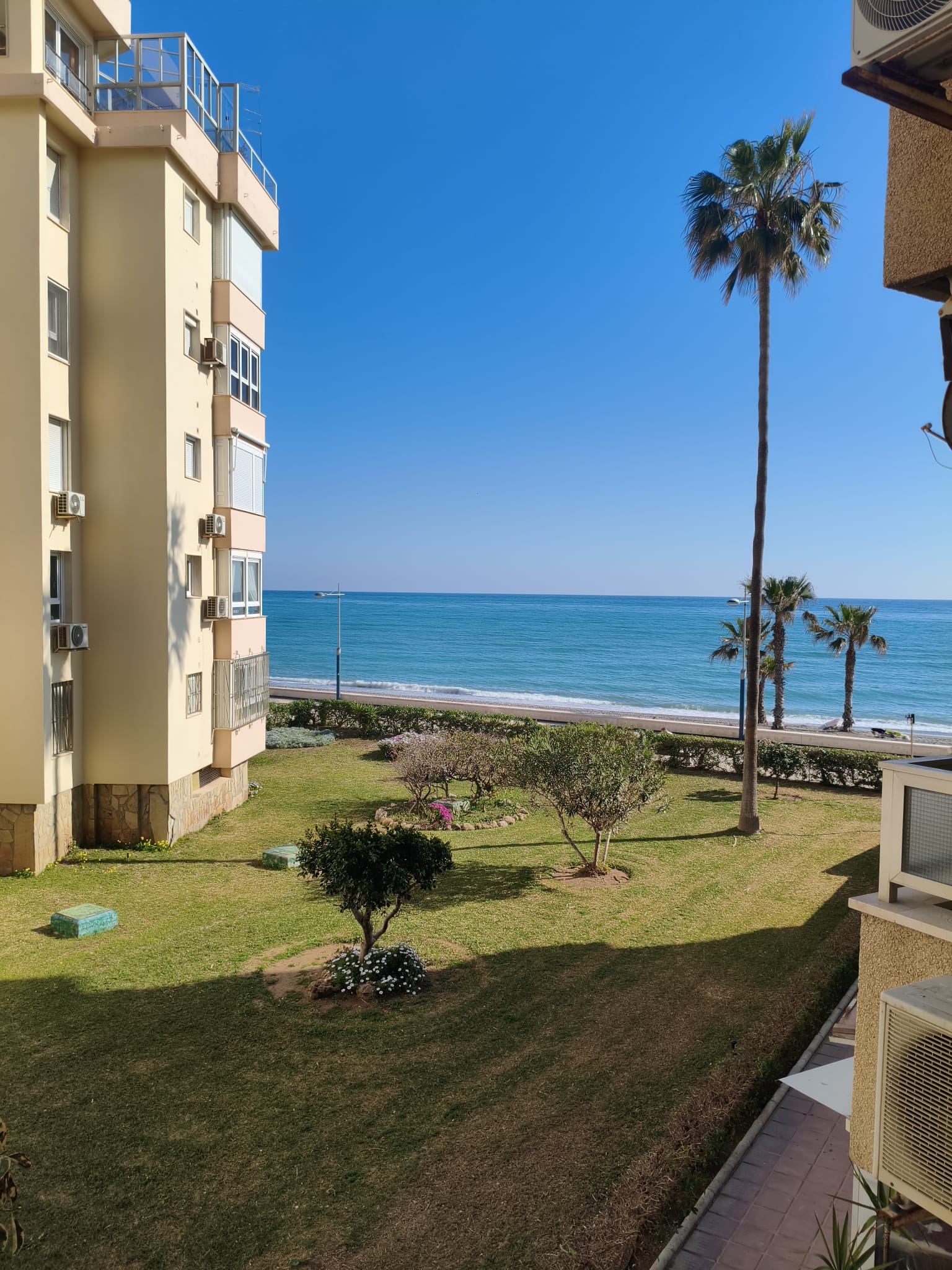 Costa de Oro B9 - Primera Linea